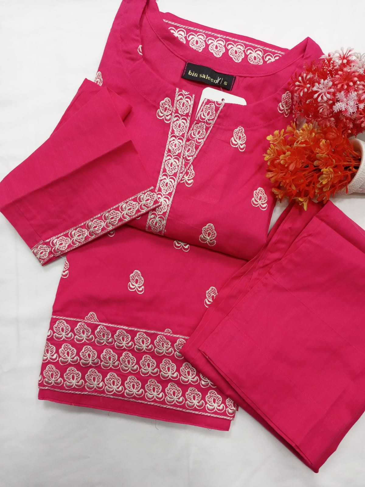 RTW 2PCS EMBROIDED PRET