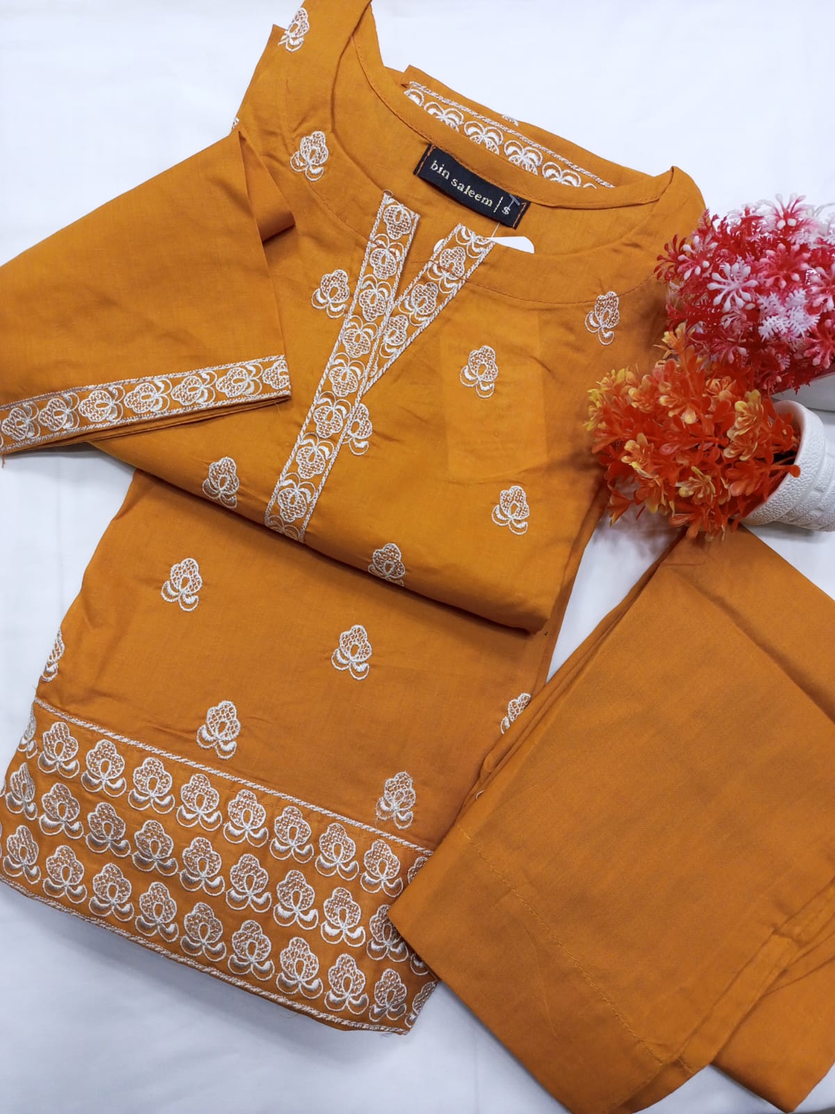 RTW 2PCS EMBROIDED PRET