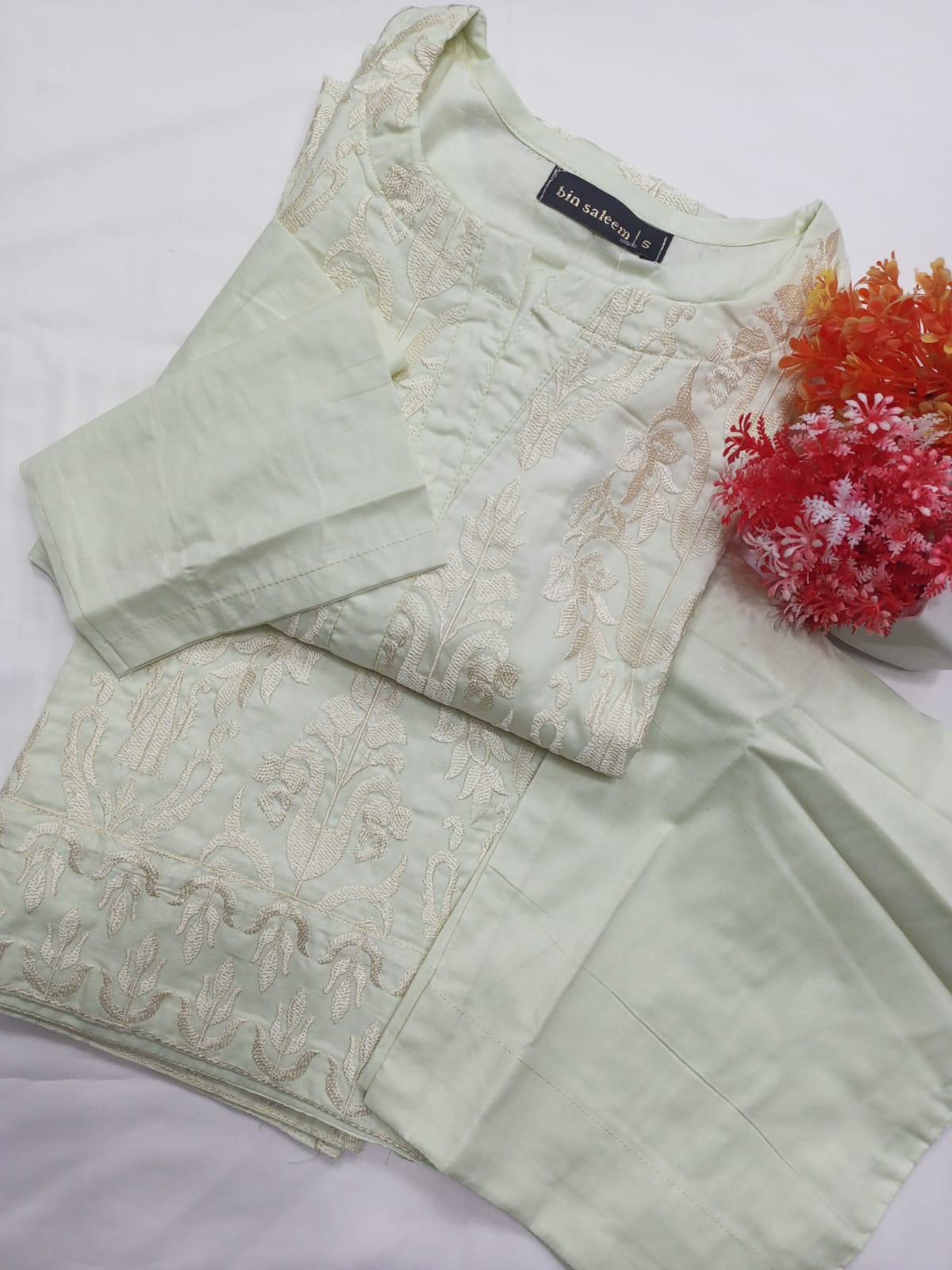 2pcs EMBROIDED PRET HEAVY JAAL WORK - CREAM COLOUR